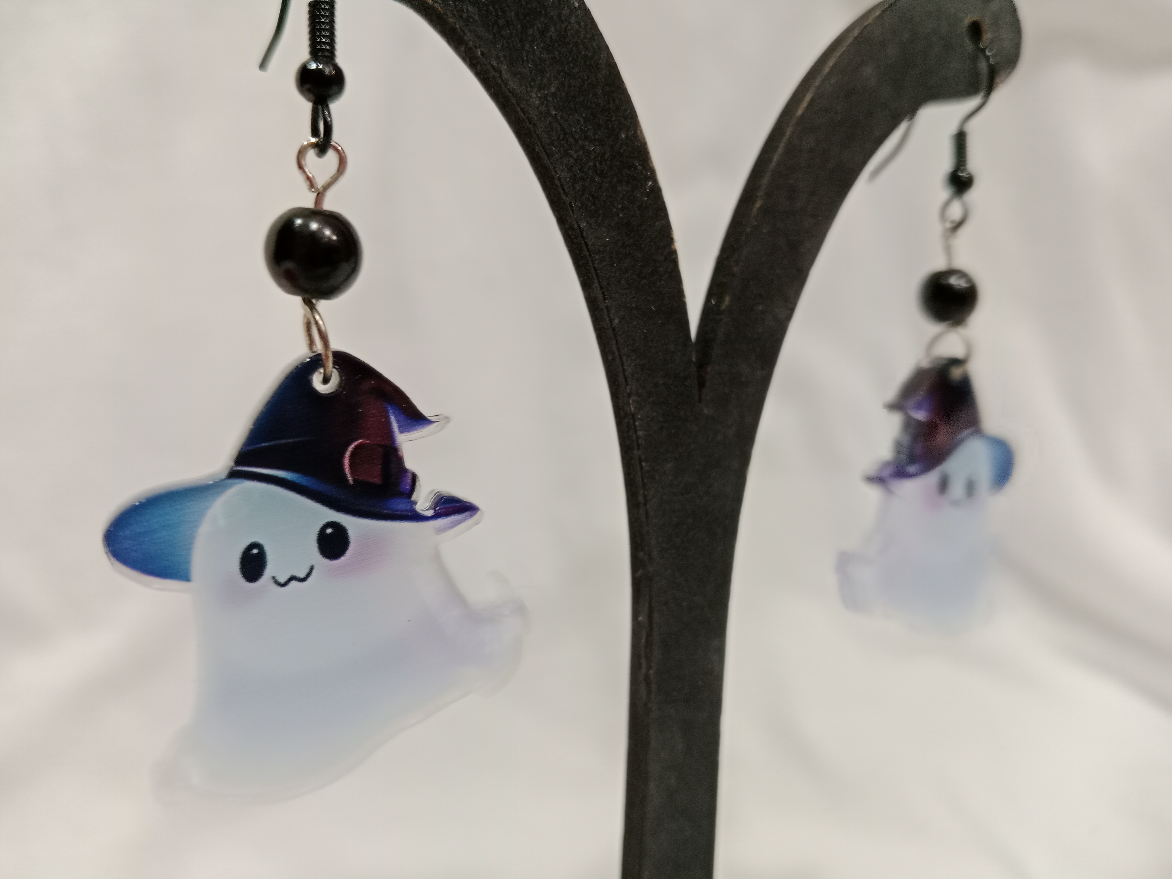 IMG_20250924_123711 Aretes "Ghost"