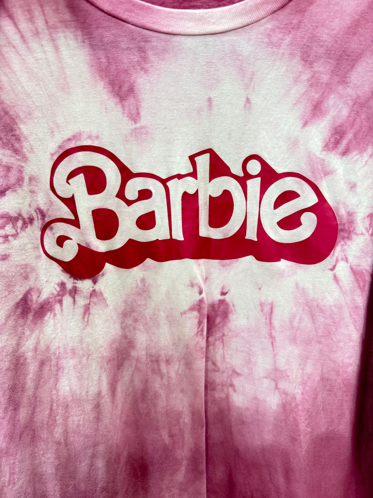 WhatsApp Image 2025-08-19 at 2.28.12 PM (1) CAMISETA "BARBIE"