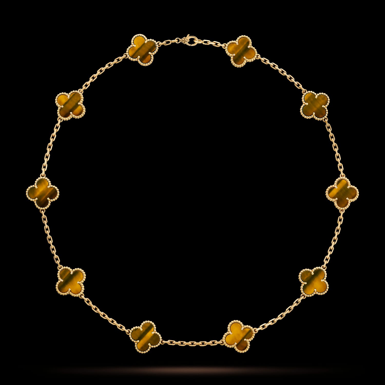 WhatsApp Image 2025-09-14 at 1.29.51 PM COLLAR VAN CLEEF CAFE