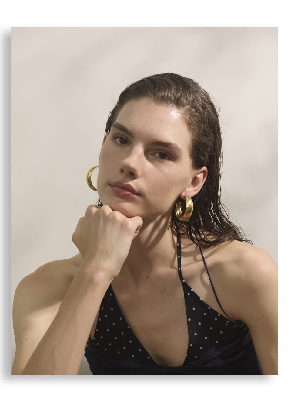 WhatsApp Image 2025-09-14 at 11.26.53 AM (1) ARRACADAS DORADOS