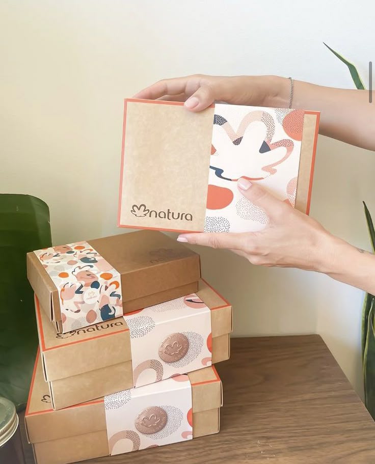 b00464c8ea330958064aba9afbb60b5a Caja regalo Natura