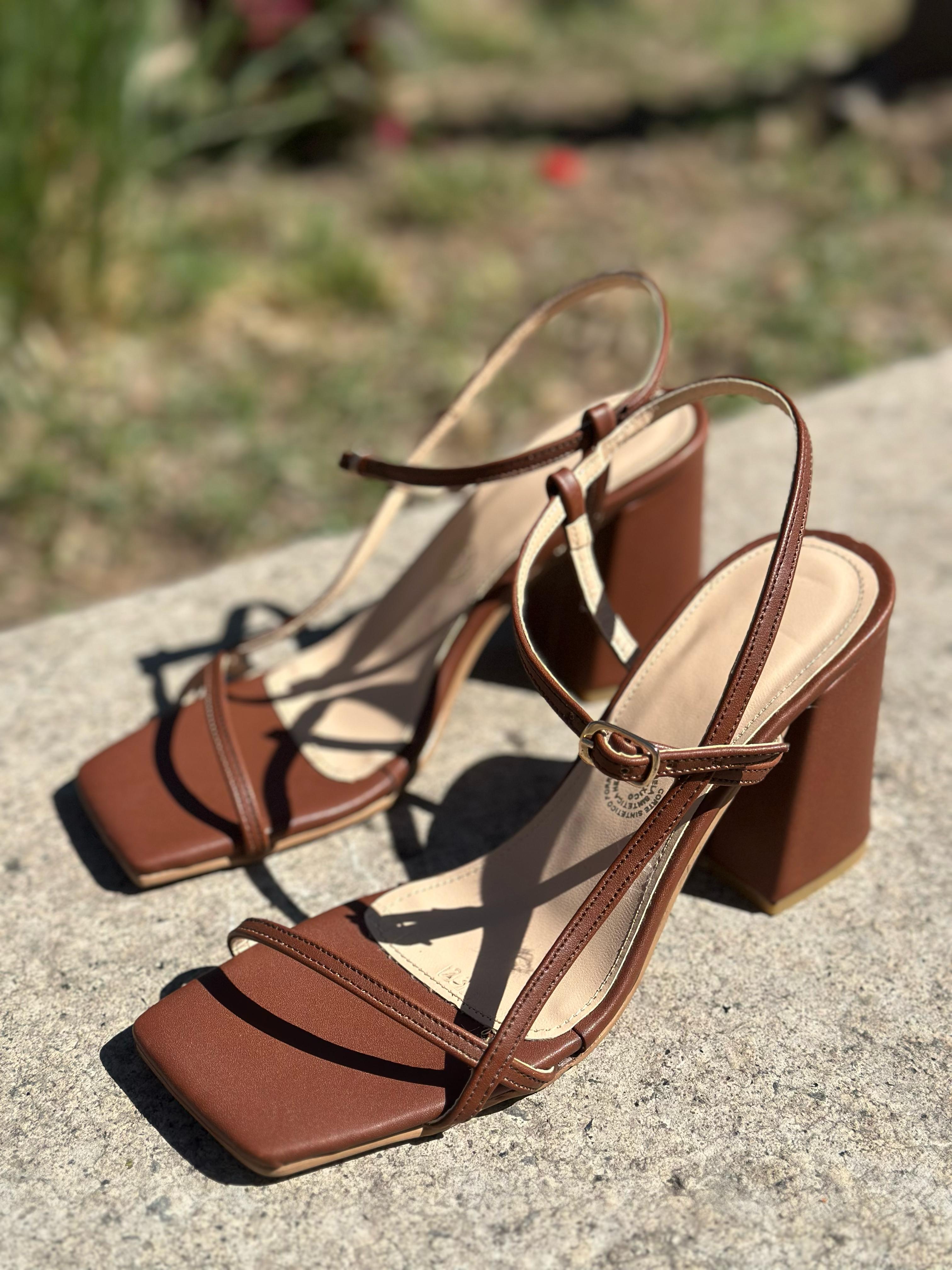 cdd2c028-8072-431a-a040-0321a56eb72b MODELO ANDREA #5