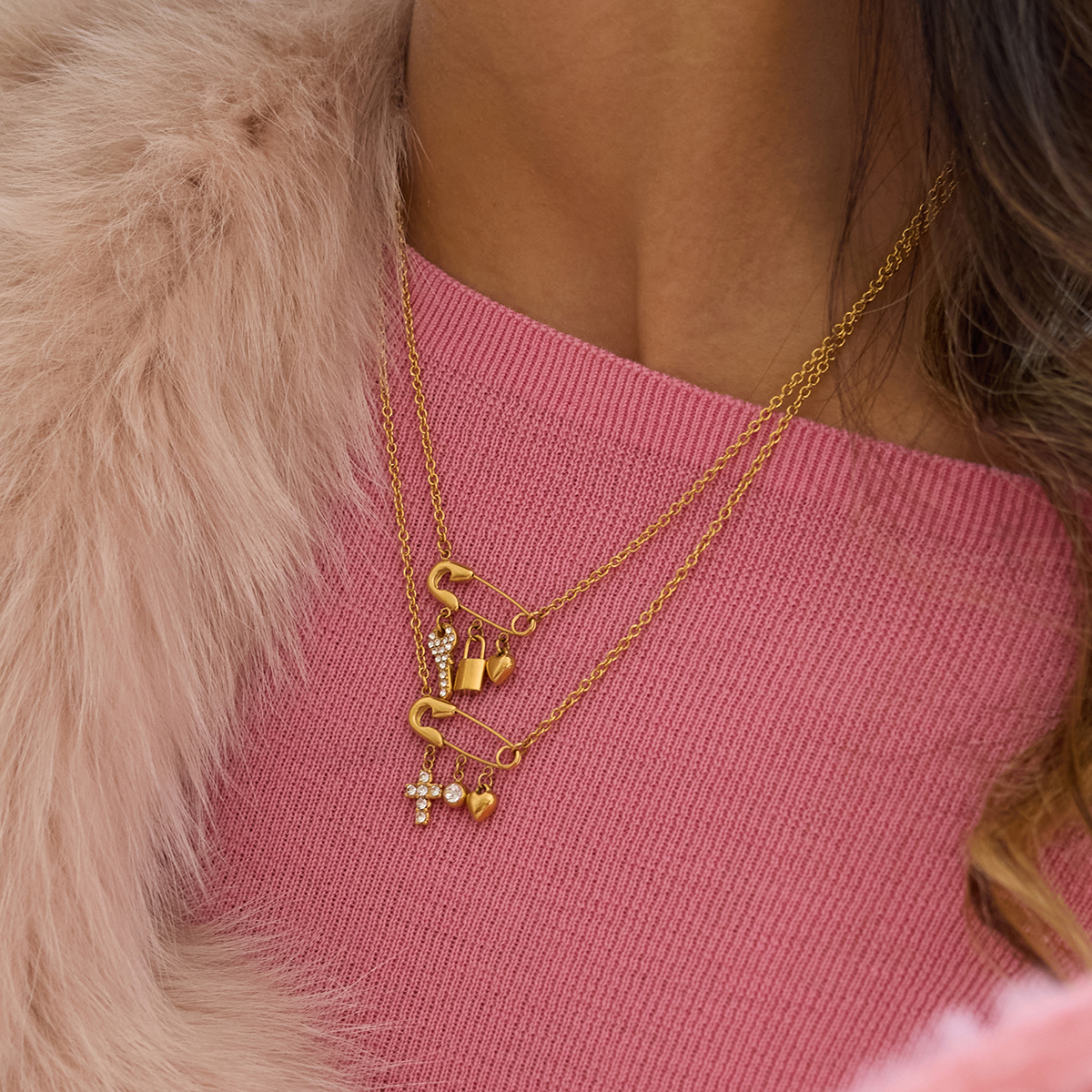 -1089621834373429797 Collar seguro dijes