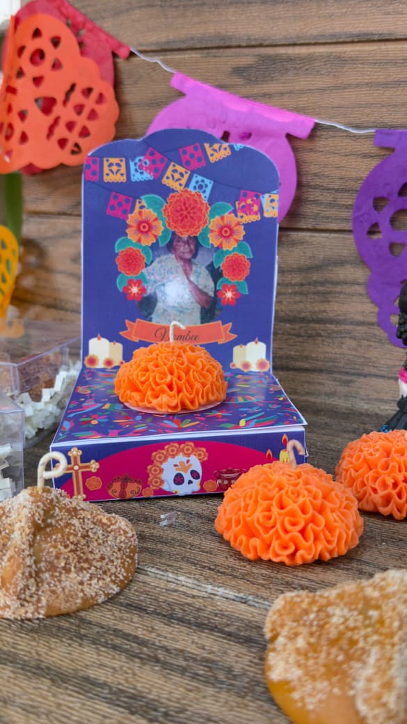 9fa7970c-9ae8-4947-84fe-9bbde13175b7 Mini altar