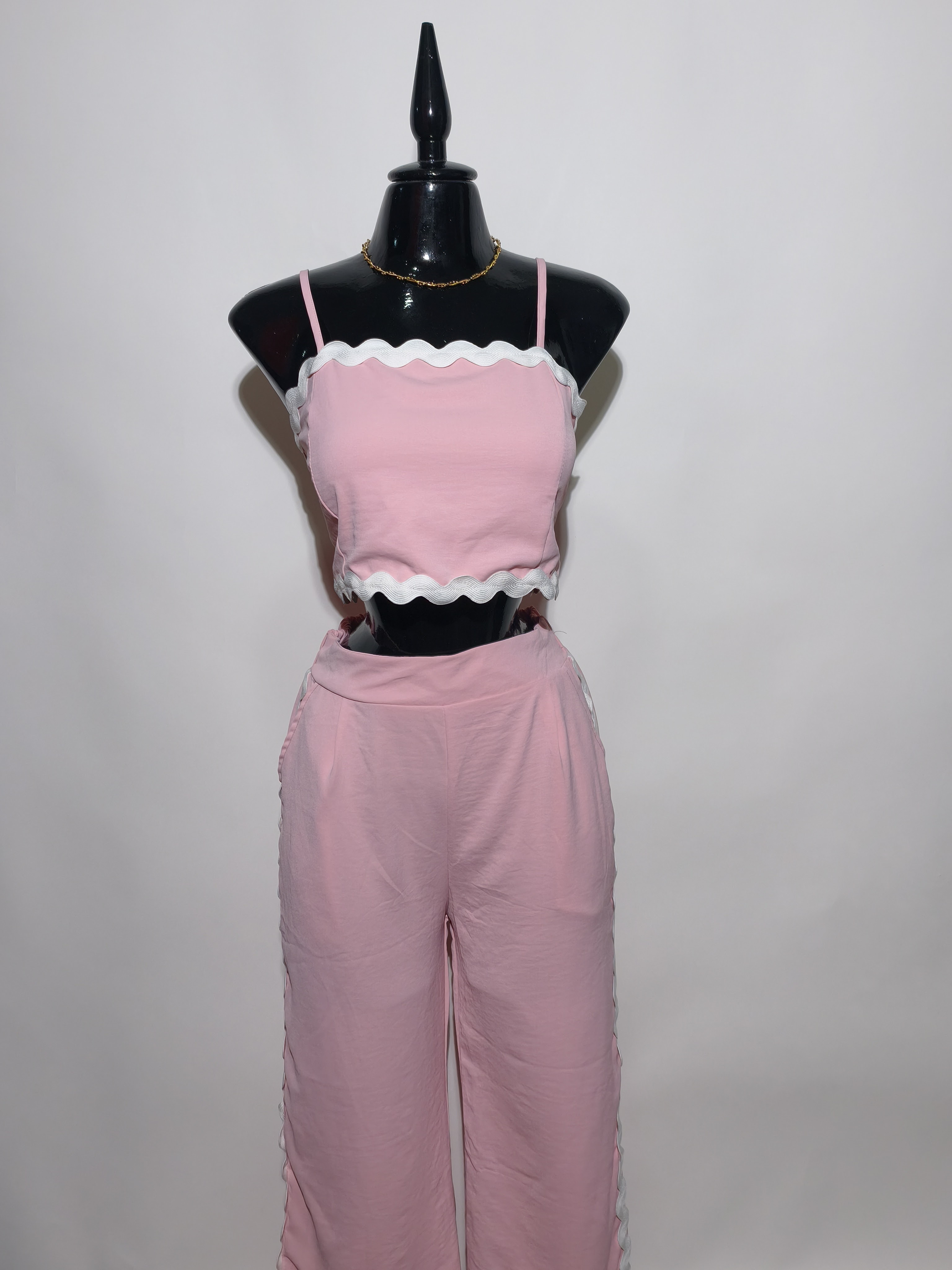 IMG_20251018_145504 Conjunto top y pantalón