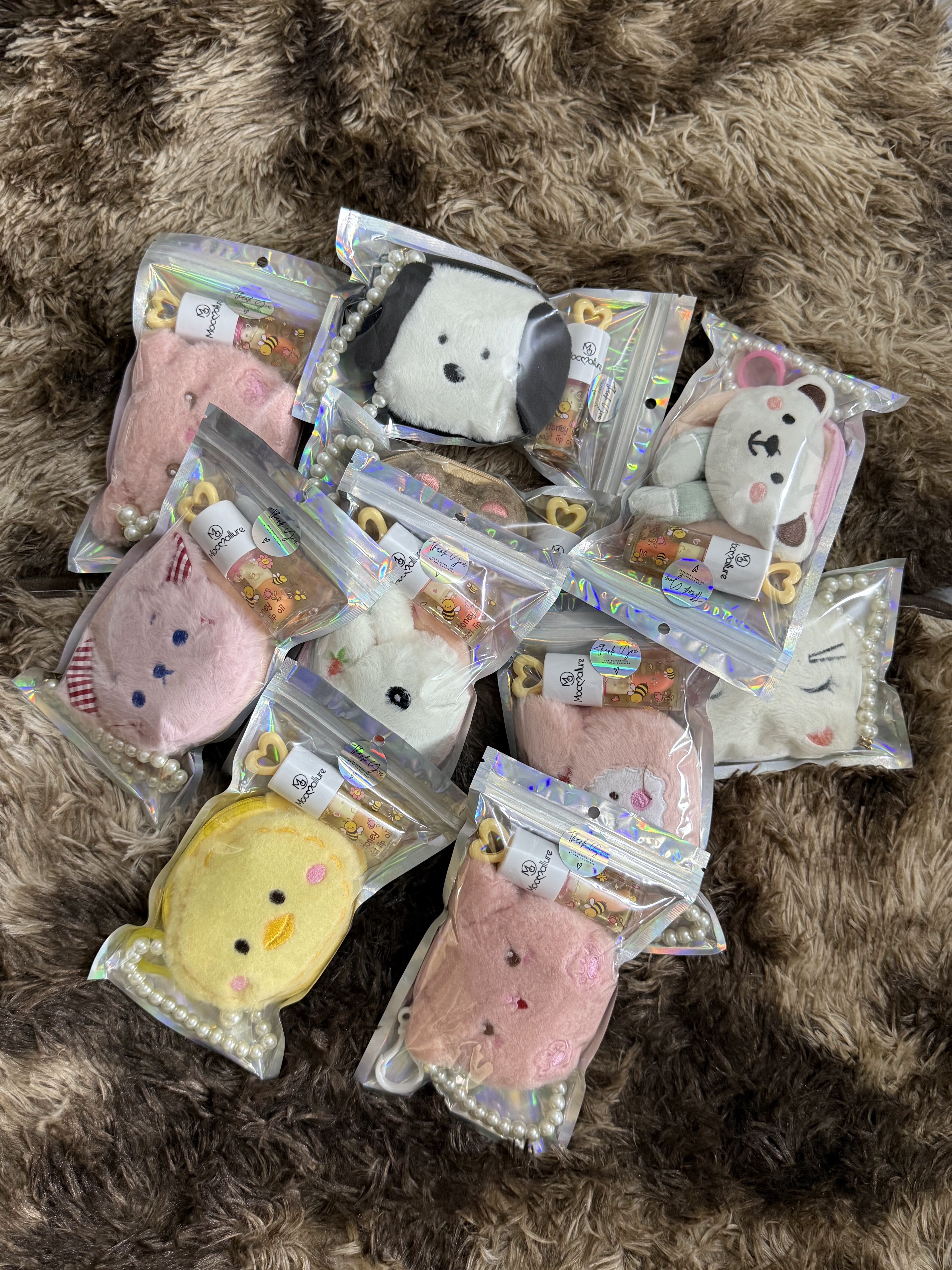 IMG_7457 SET DE LLAVERO PELUCHE Y GLOSS ABEJA