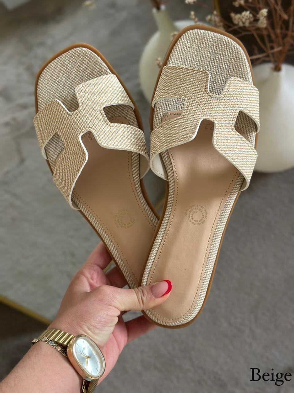 e57d32e1-a500-42fa-862d-8df298c3a8d0 HERMES BEIGE #5