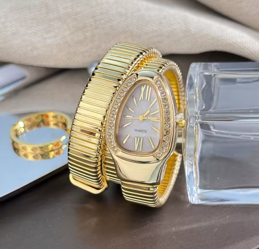 Reloj serpiente blanco