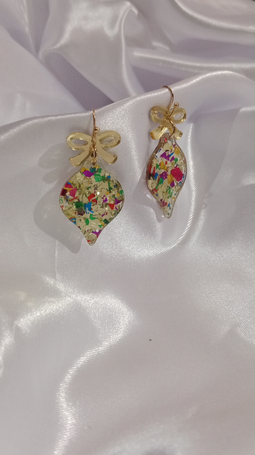 IMG_20251223_173135 Aretes foco navideños