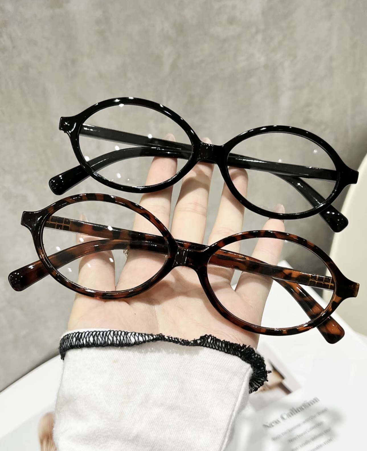 Lentes Ovalados Planos de Estilo Unisex Color Negro