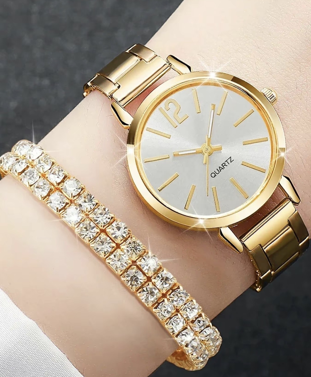 Reloj Vintage con Pulsera Dorado