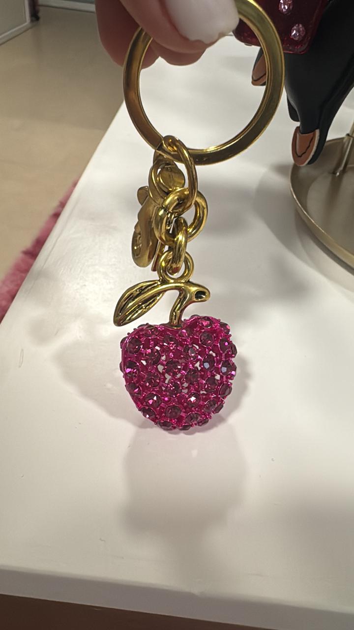 Coach Cerezas con cristales en tono Rosa