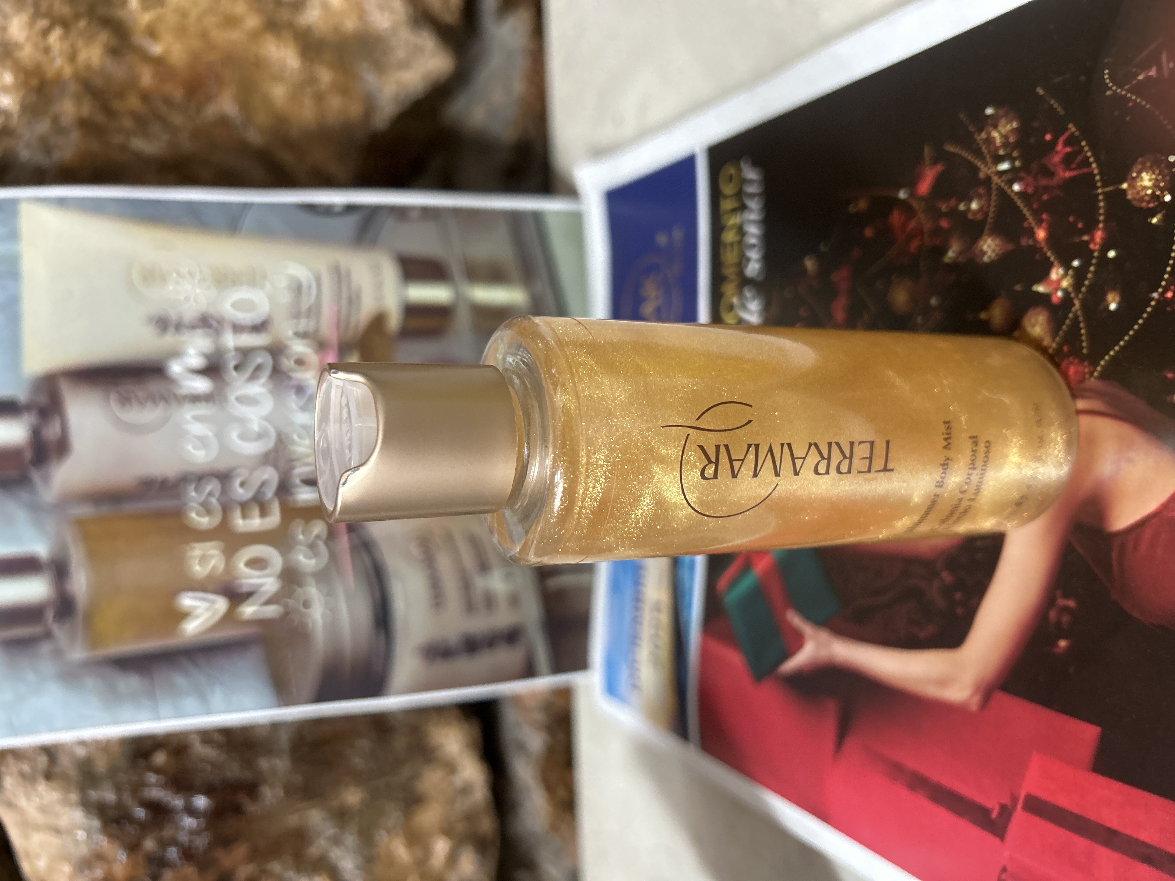 Colonia corporal efecto luminoso