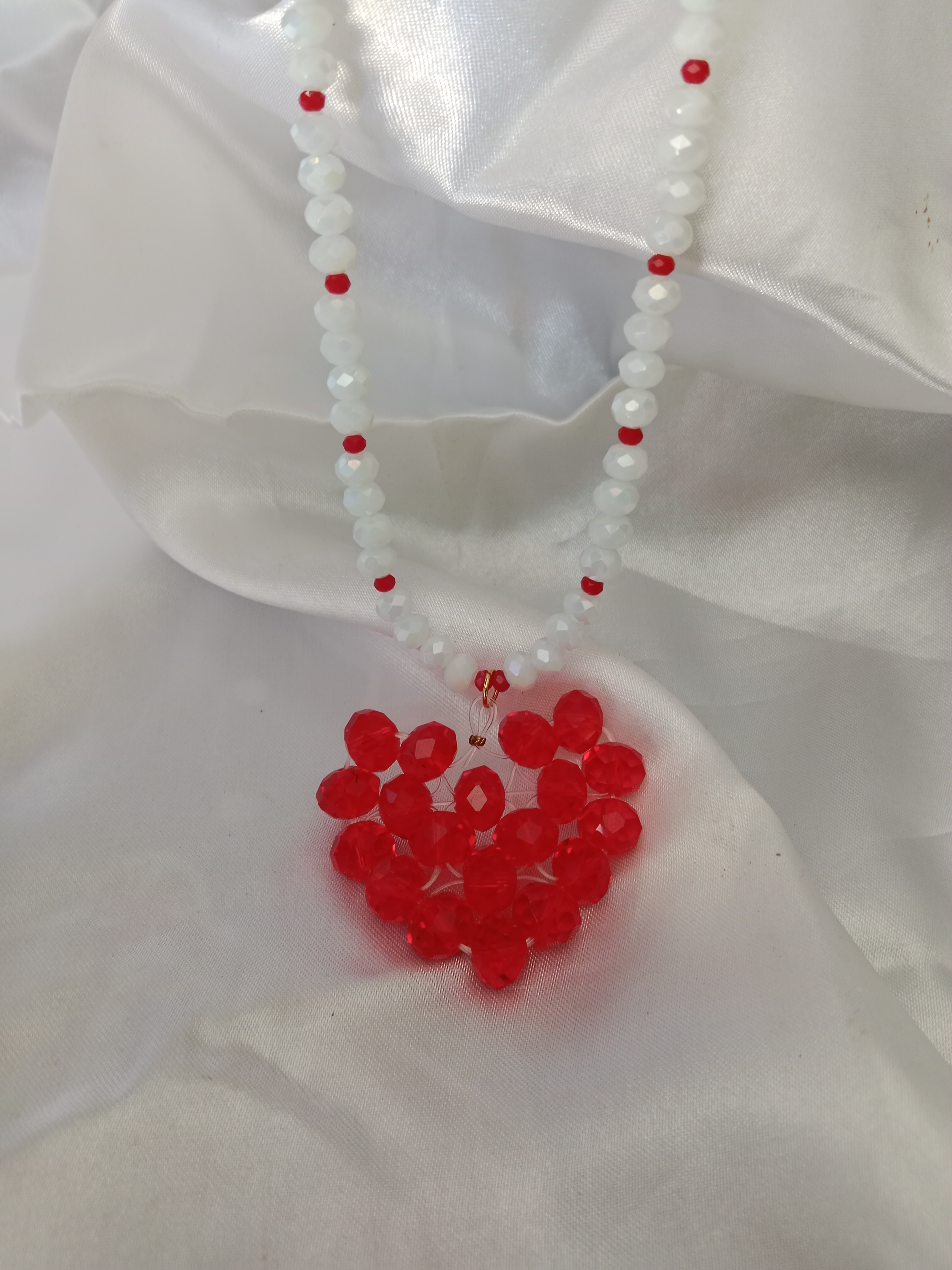 Collar corazón gigante