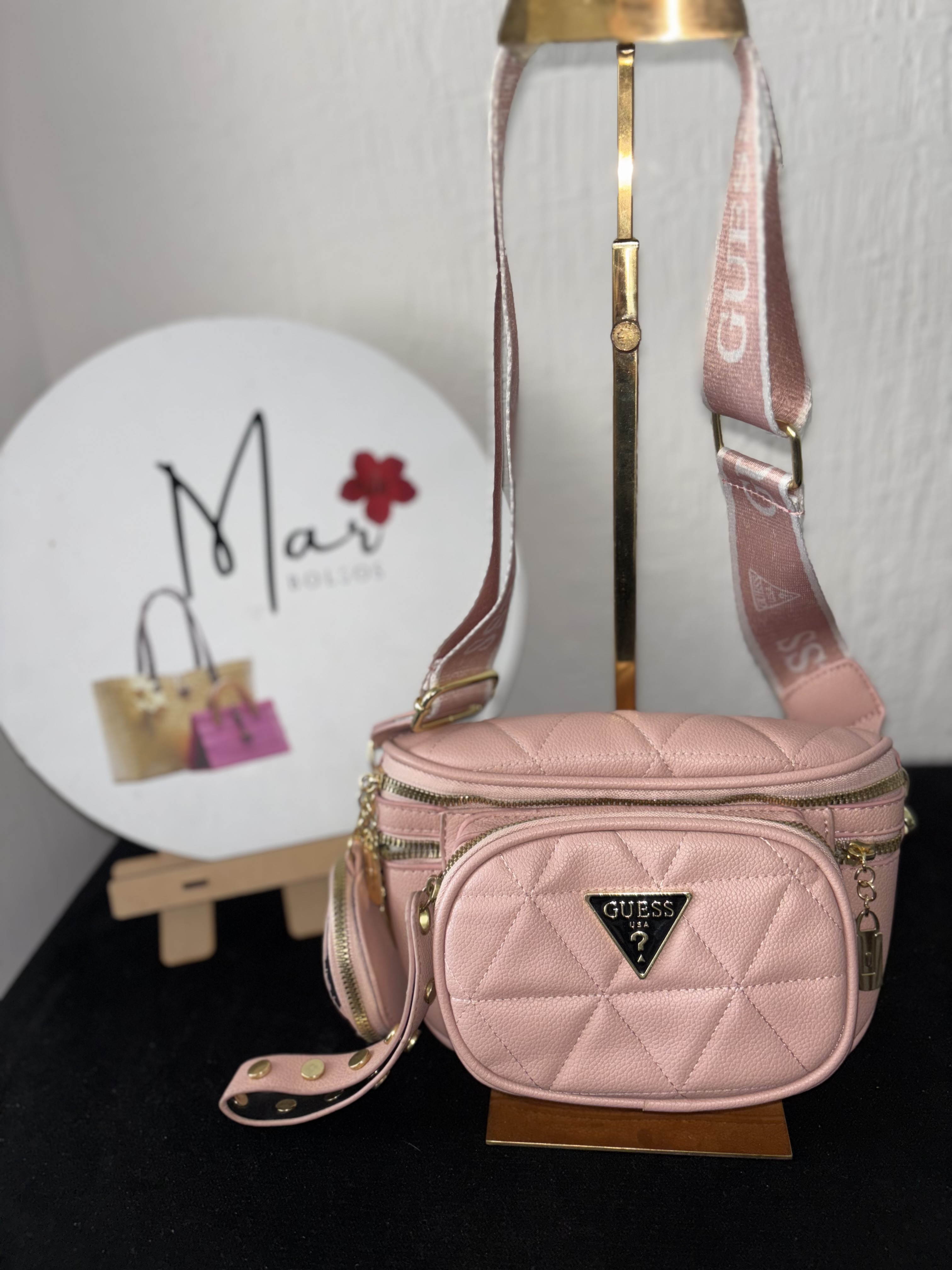 Bolso pedido camgurera rosa