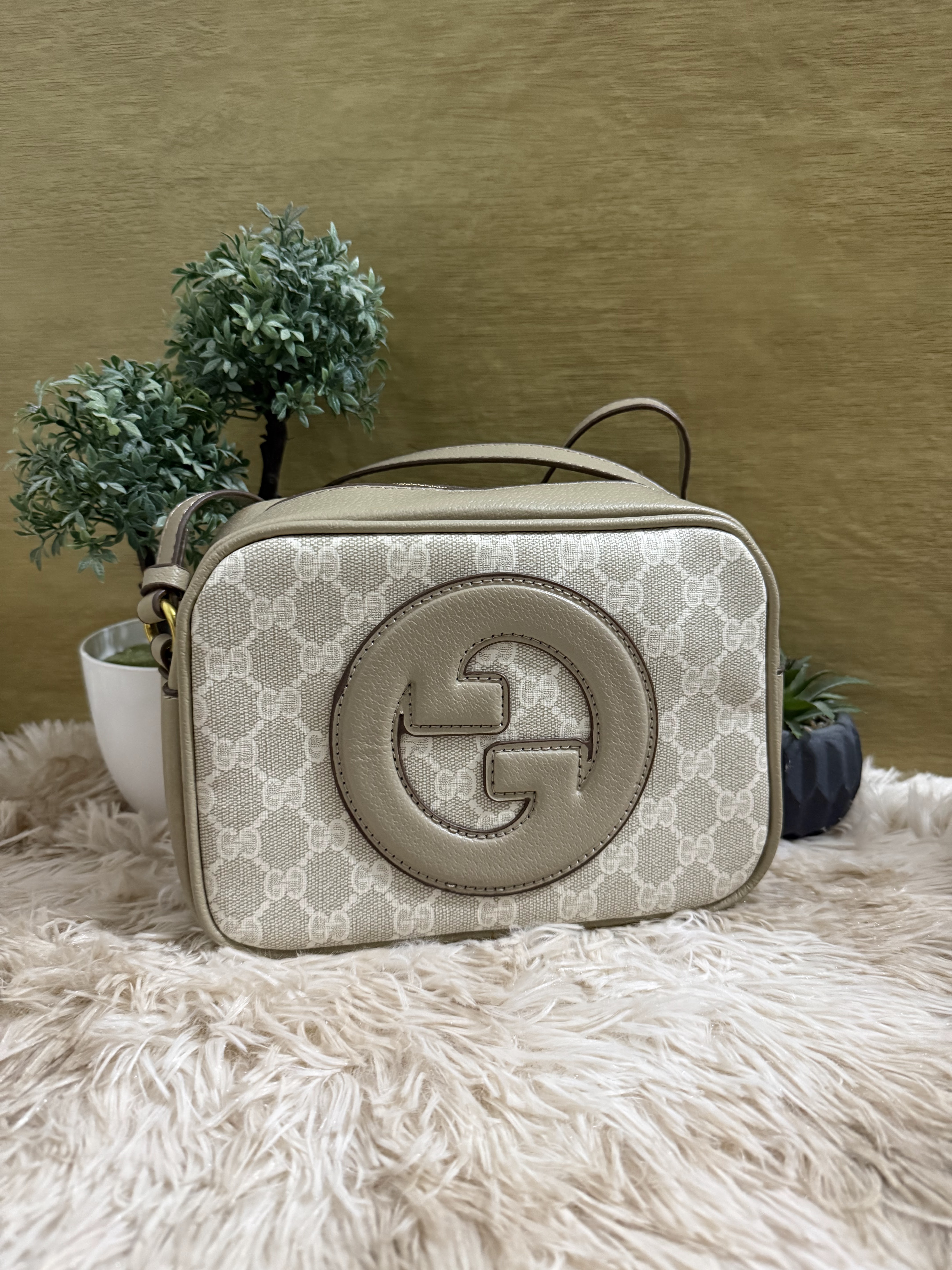 IMG_2028 BOLSA crema mariconera