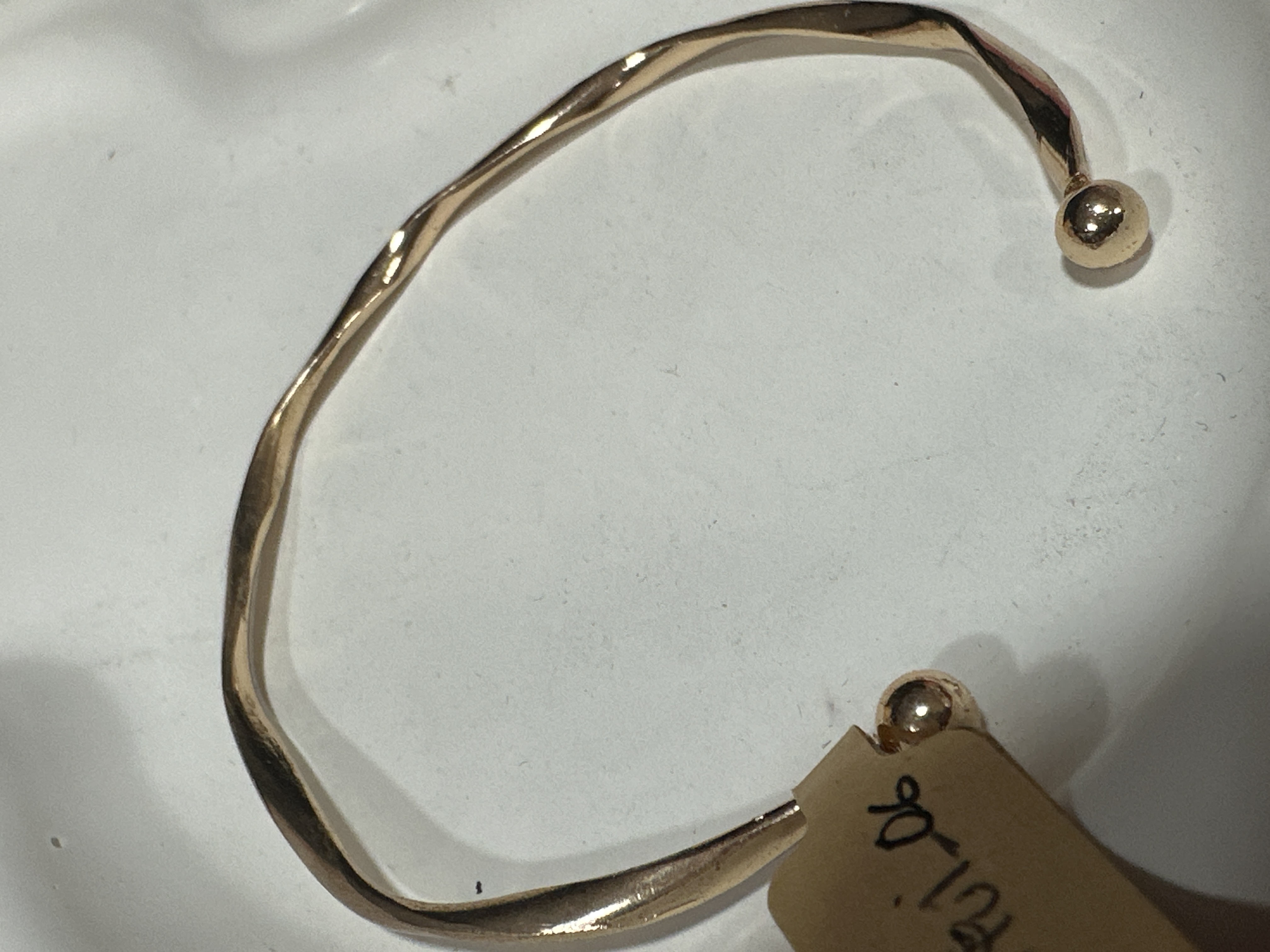 Pulsera/ Brazalete dorado trenzado retro