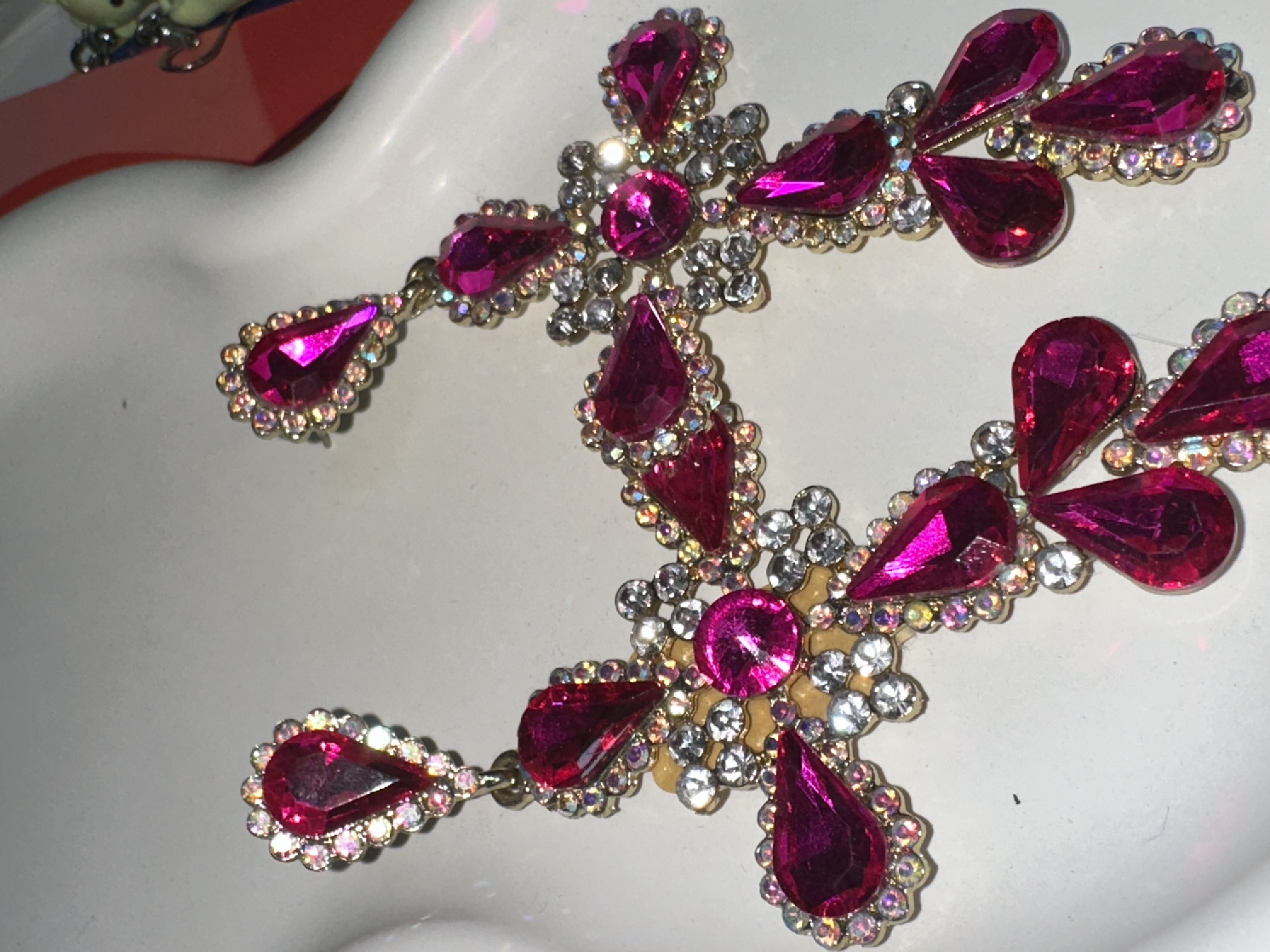 image Aretes chunky enforma de cruz chunky