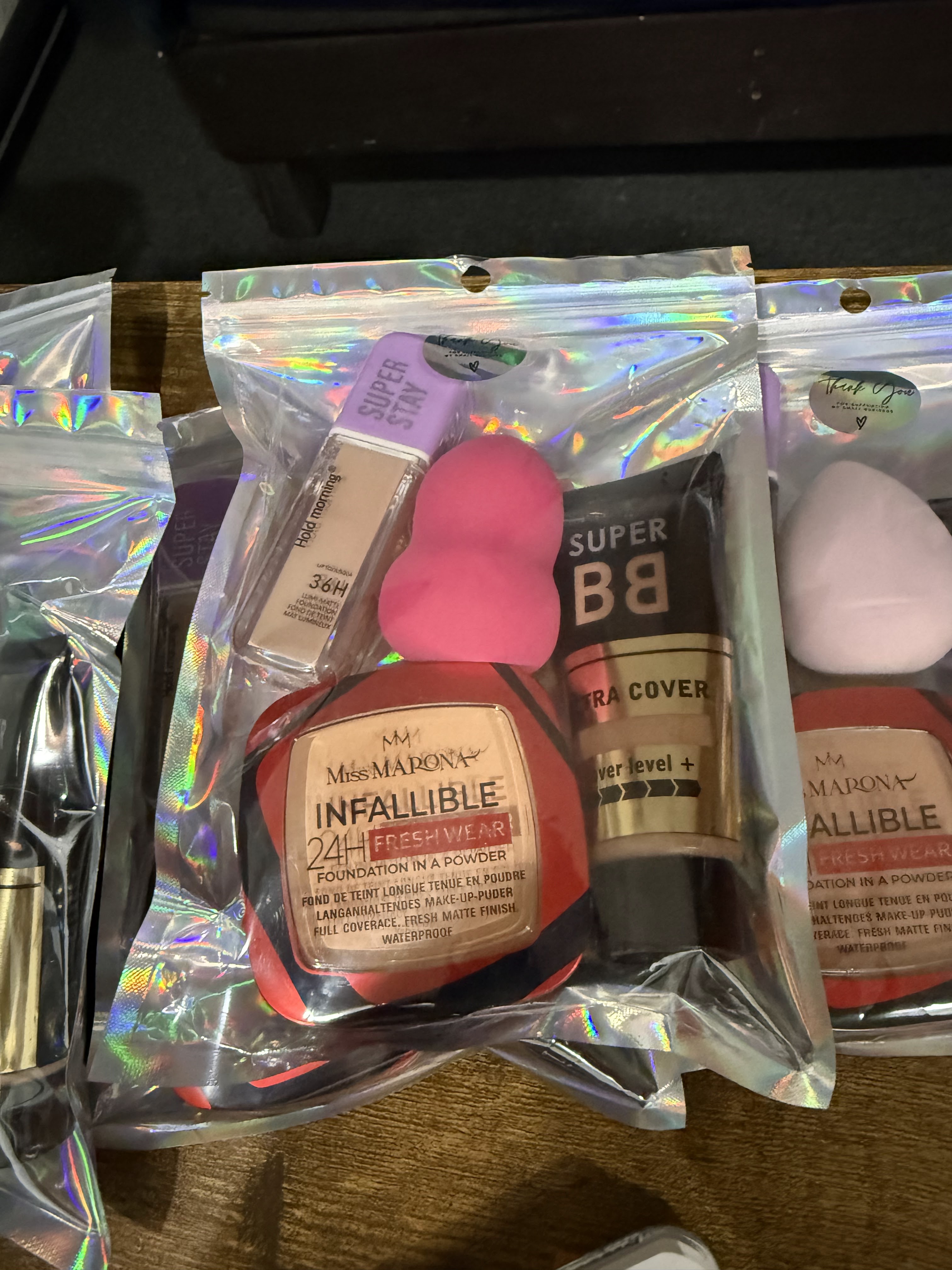 IMG_4155 SETS MAQUILLAJE