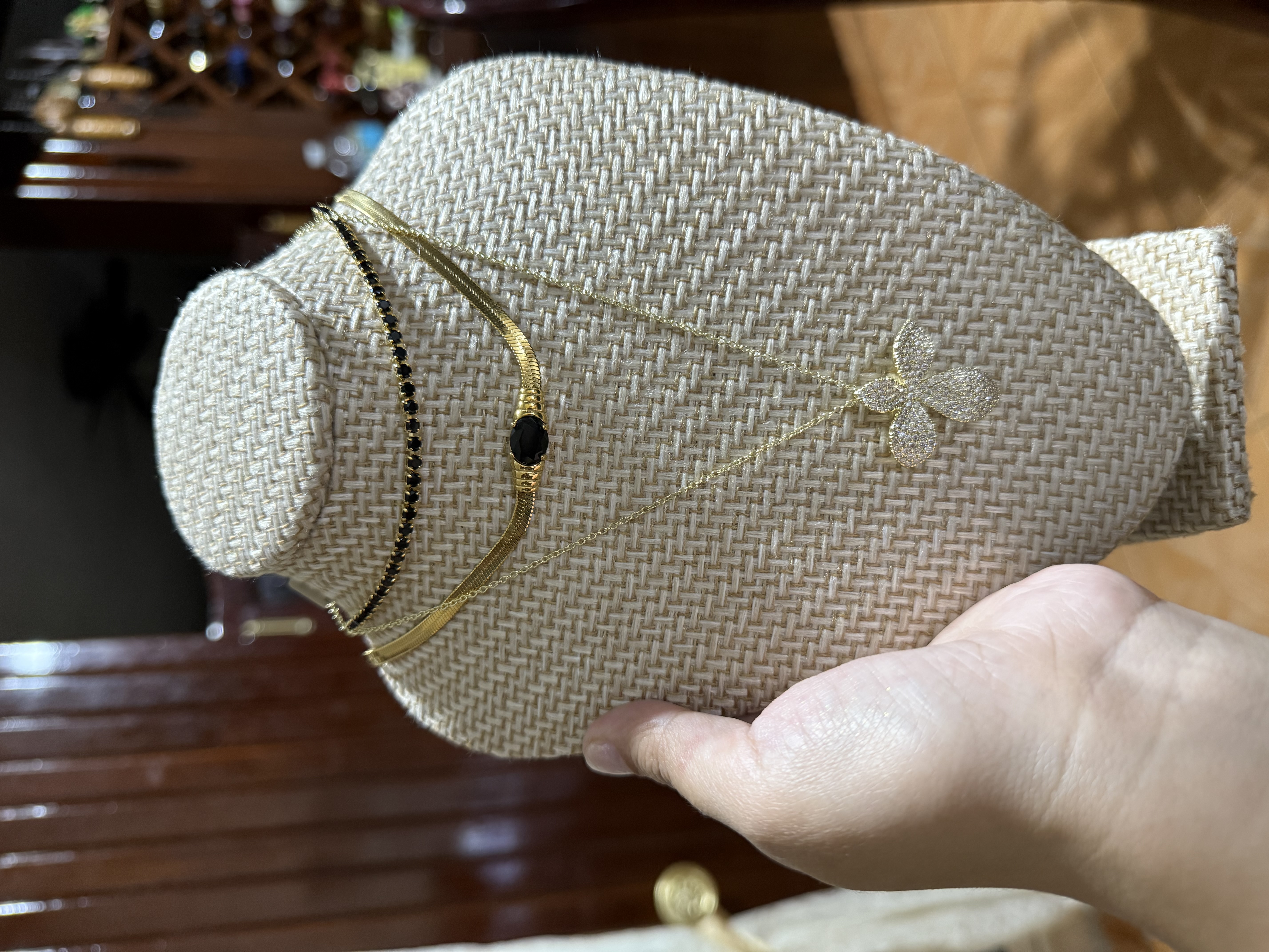 IMG_8944 Cadena de flor dorada con brillantes