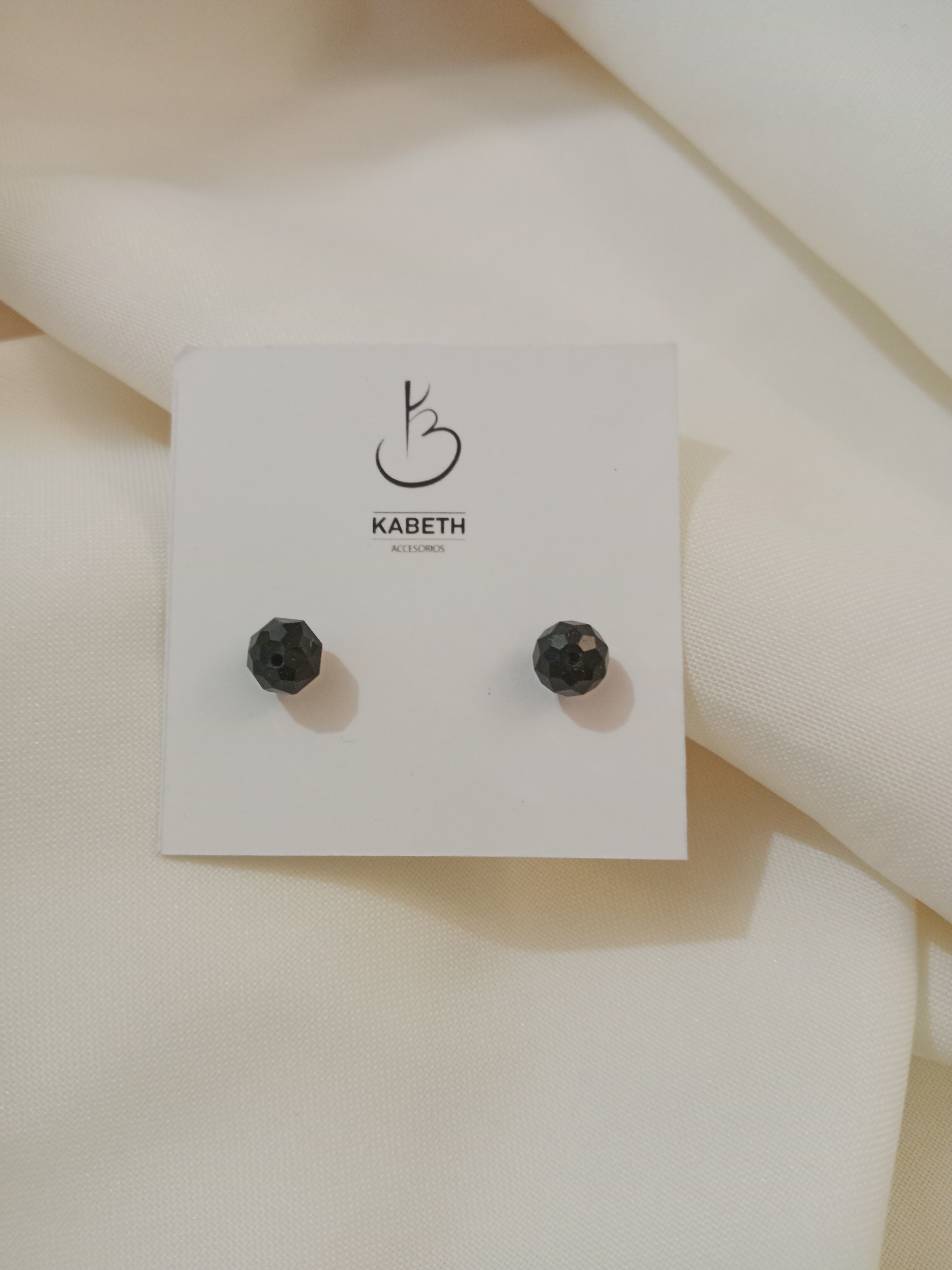 Aretes cristal negro