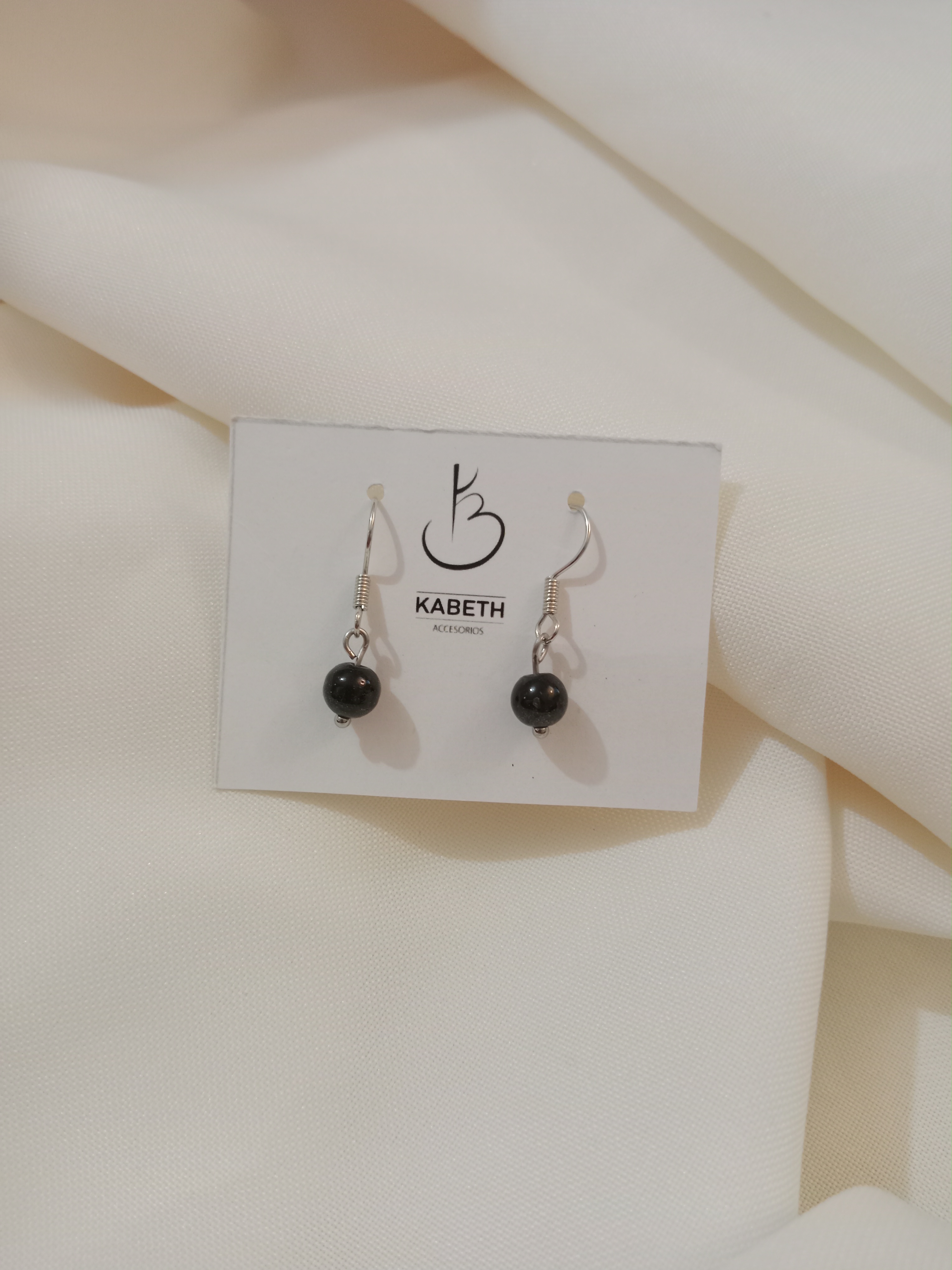 Aretes perlas negras