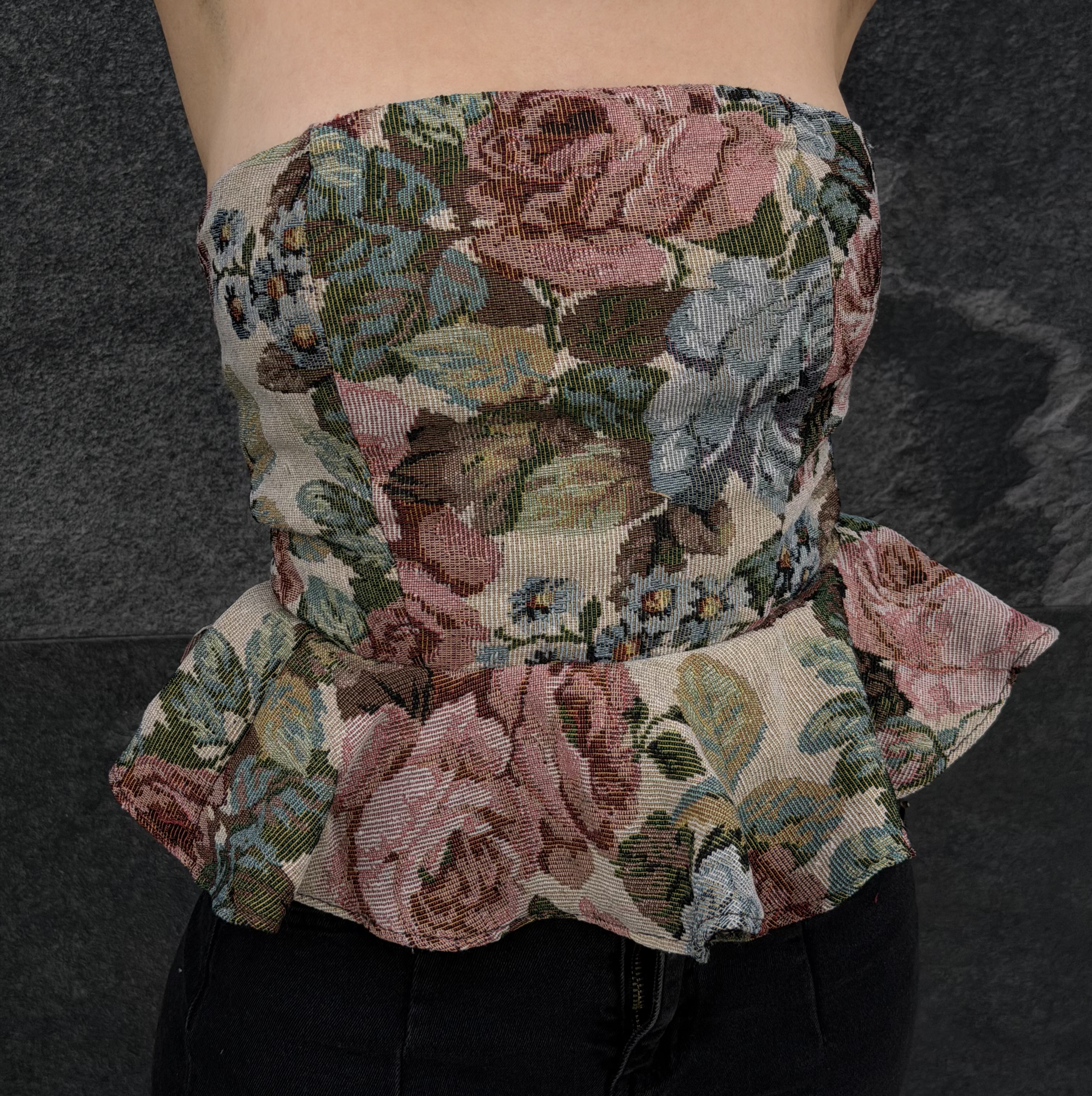 Top de olanes con estampado