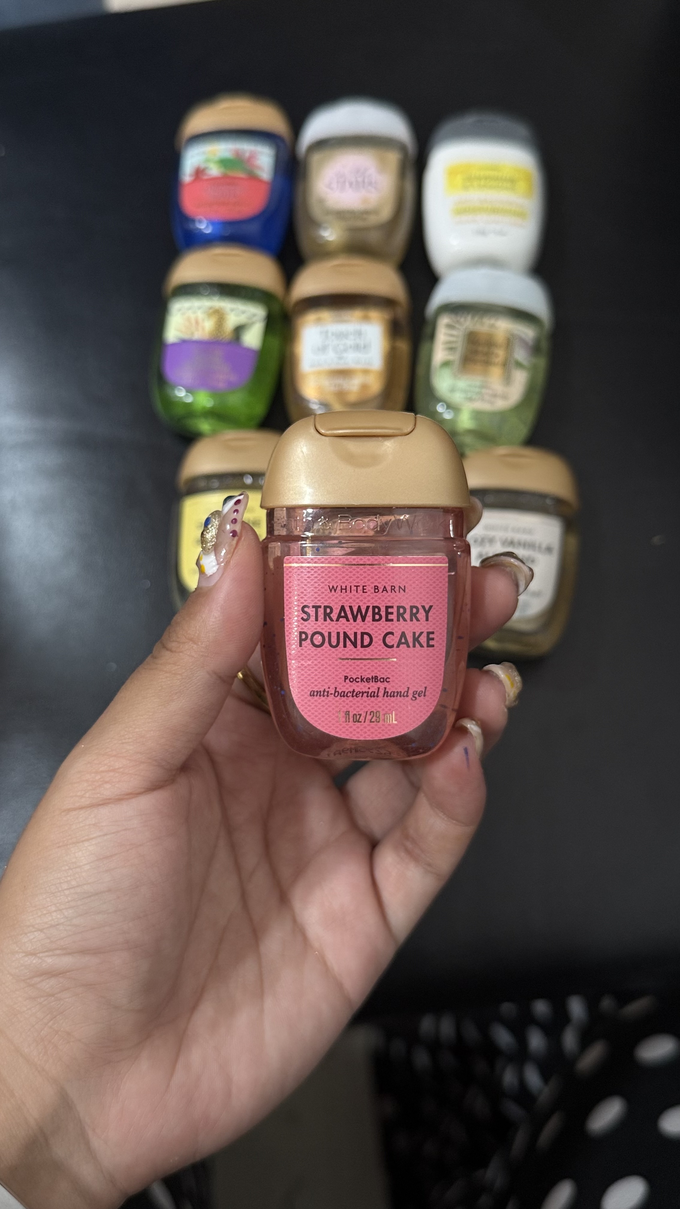 Gel de manos / STRAWBERRY POUND CAKE