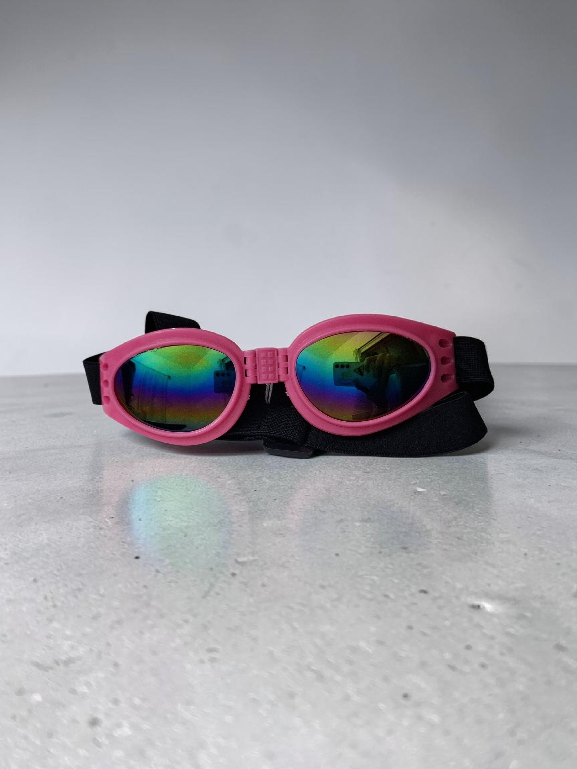 Lentes oscuros protectores para mascotas color rosa
