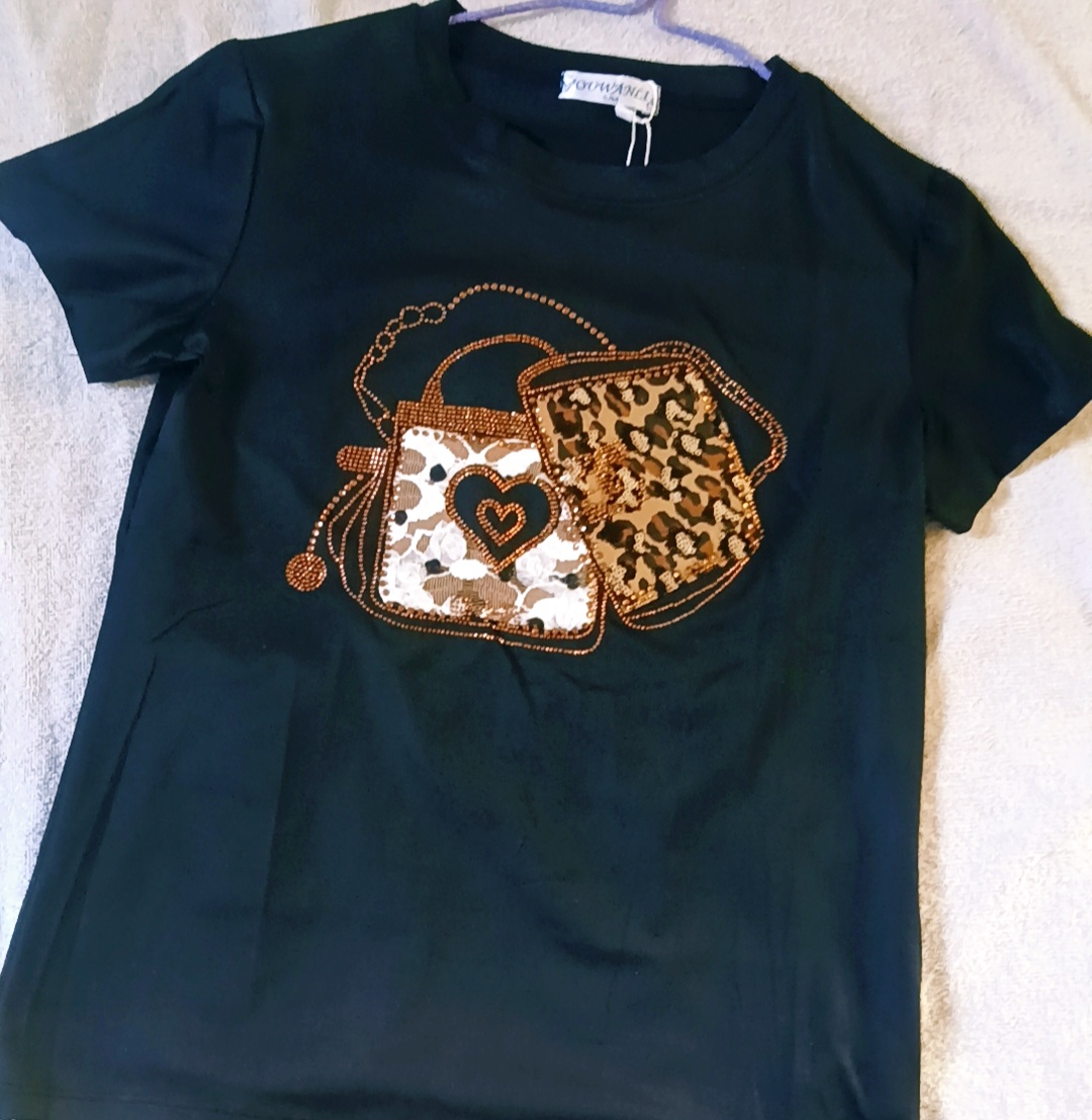 Blusa color negra