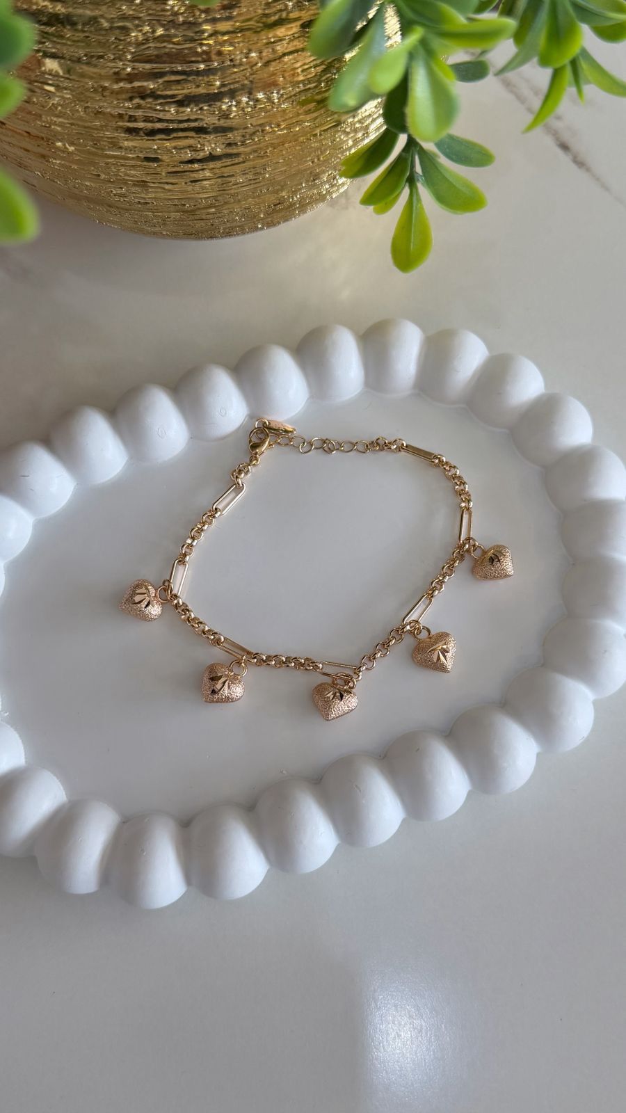 WhatsApp Image 2026-05-04 at 10.05.06 AM Pulsera de corazones