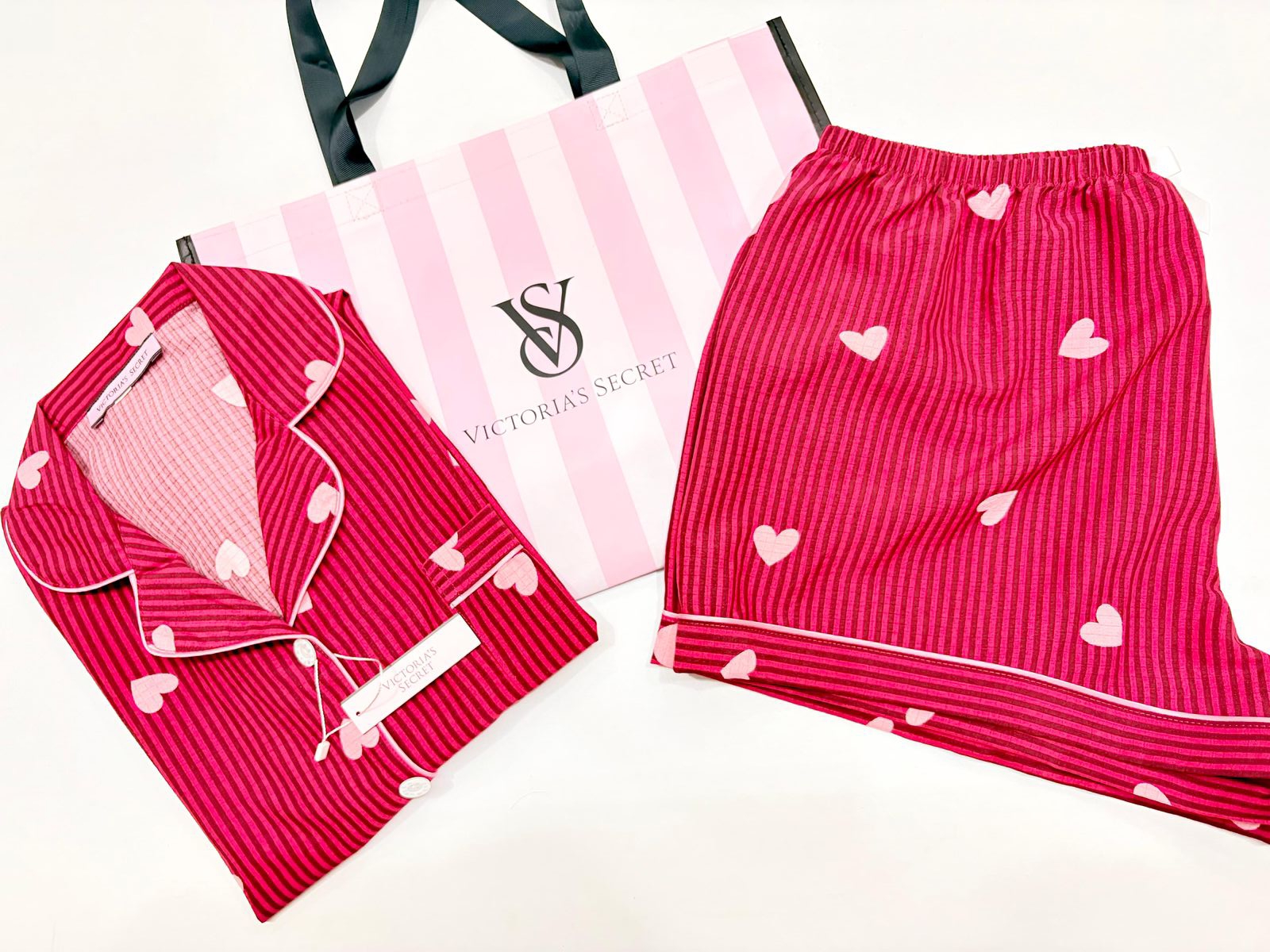IMG_20260612_155310 Pijama shorts rayas rojo corazones talla XL