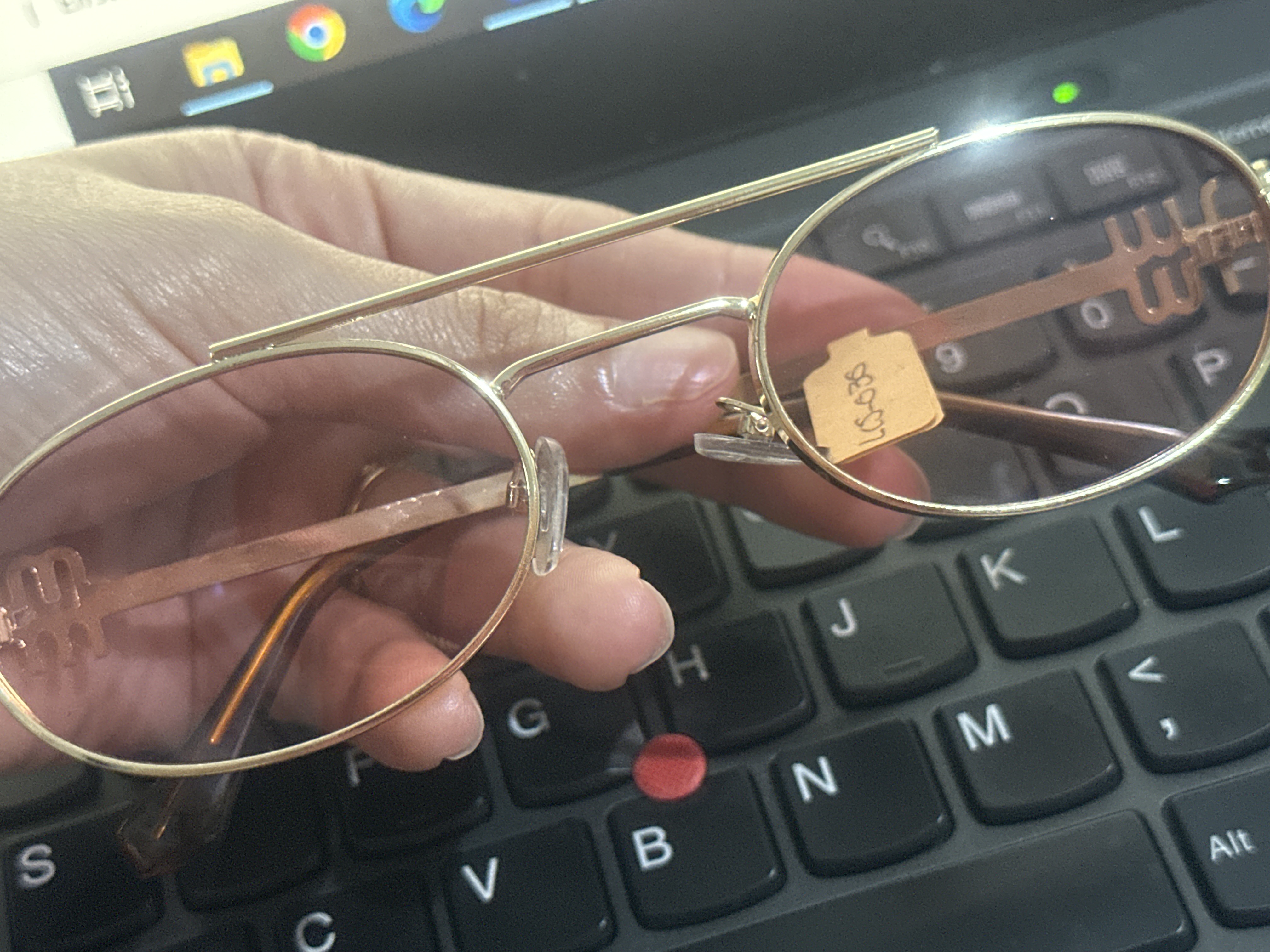 image Lentes Miu Miu Ăłvalados rosa