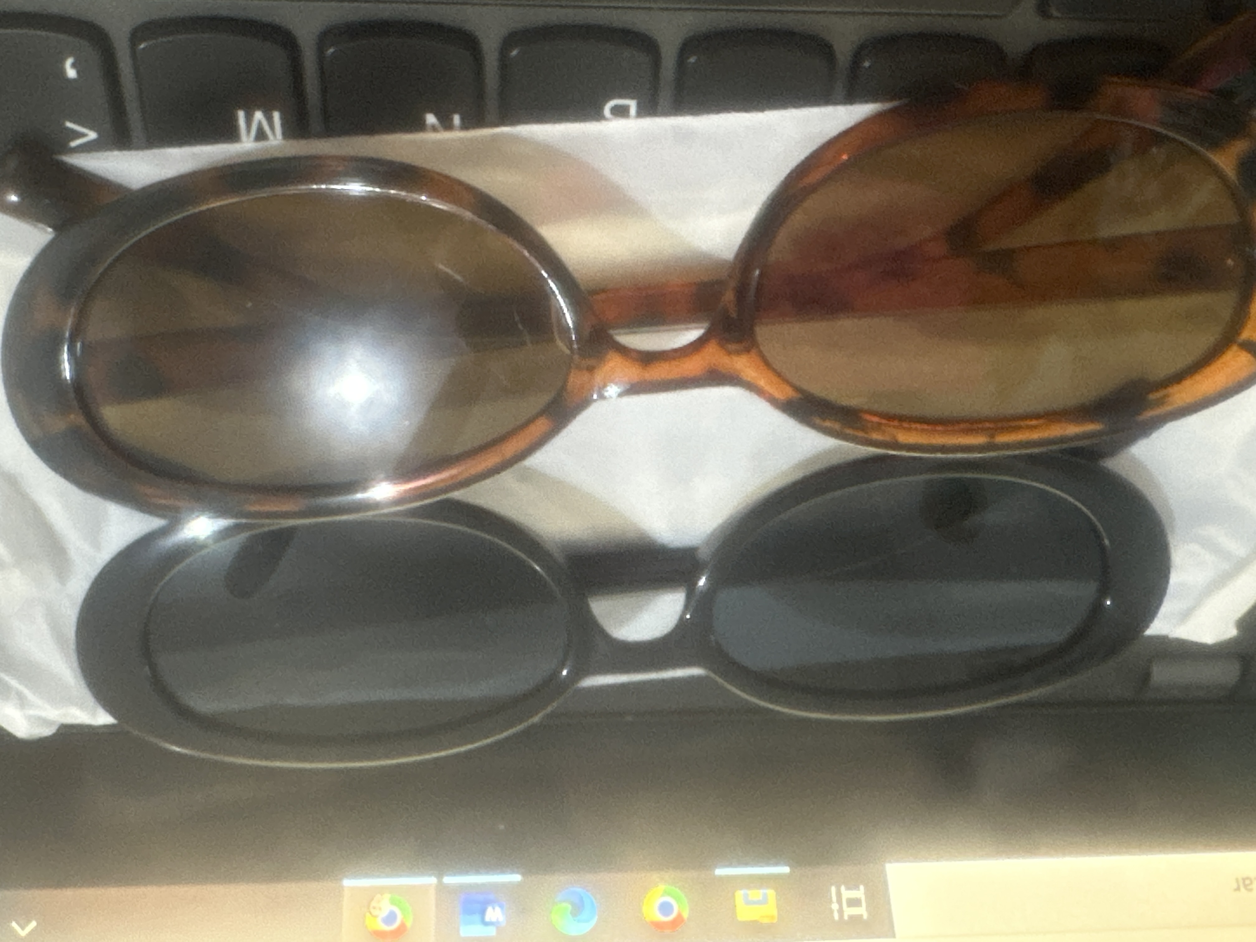 Dupla de lentes, ovalados de moda, Animal, print y Negro